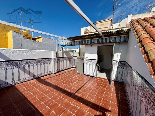 Casa adosada en Venta en Centro