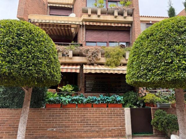 Casa adosada en Venta en Centro