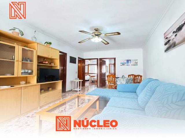 Casa adosada en Venta en Centro