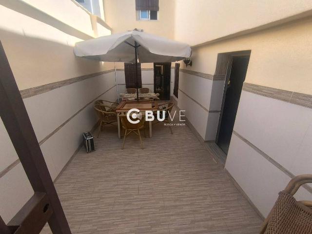 Casa adosada en Venta en Centro