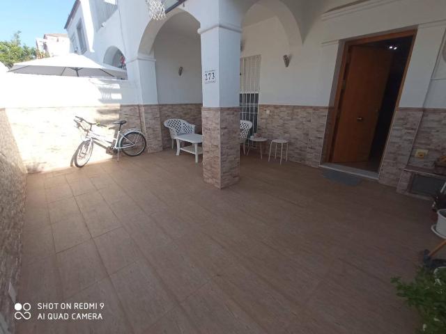 Casa adosada en Venta en Centro