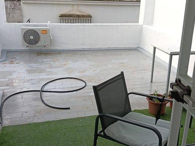 Casa adosada en Venta en Centro