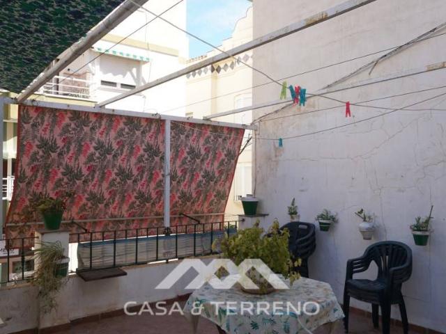 Casa adosada en Venta en Centro
