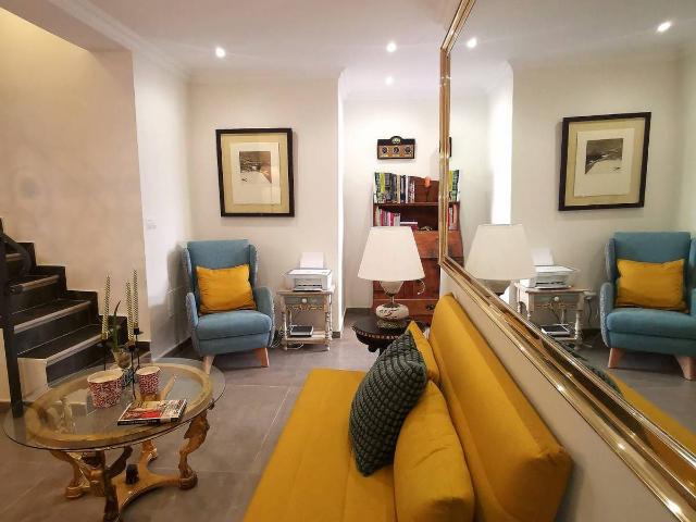 Casa adosada en Venta en Centro