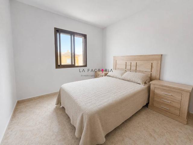 Casa adosada en Venta en Centro