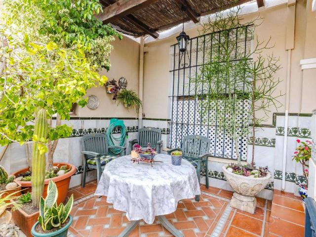 Casa adosada en Venta en Centro