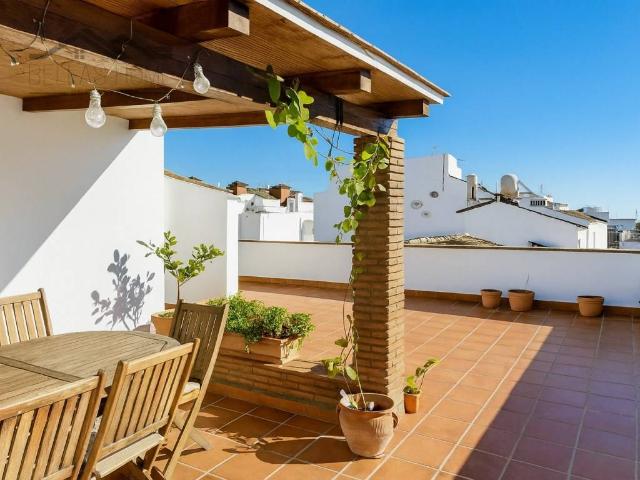 Casa adosada en Venta en Centro