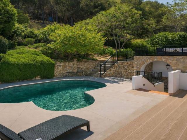 Casa adosada en Venta en Centro