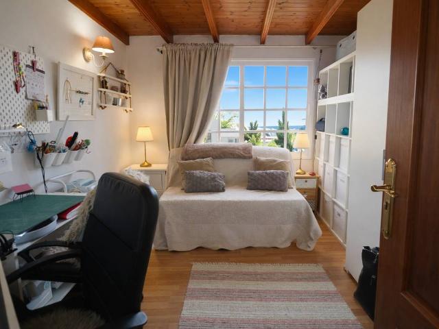 Casa adosada en Venta en Centro