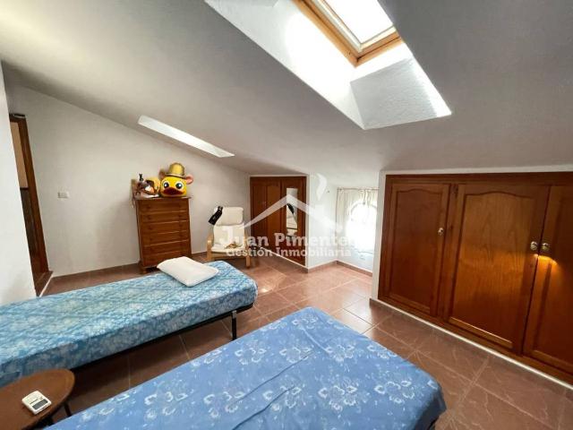 Casa adosada en Venta en Centro