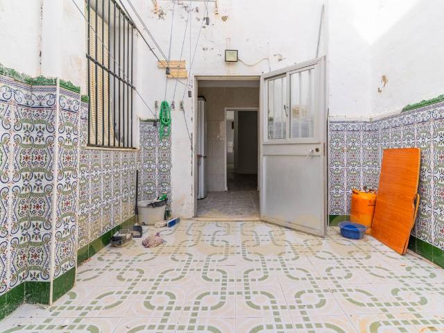 Casa adosada en Venta en Centro