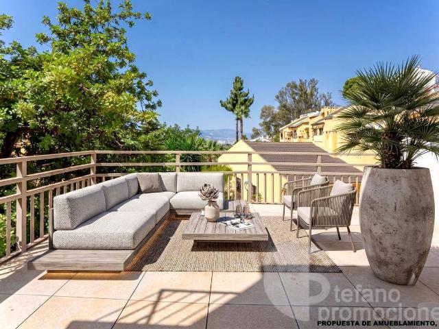 Casa adosada en Venta en Cerrado de Calderón Hacienda Paredes