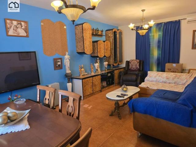Casa adosada en venta en Cerralbos Los. Acogedor Adosado en Los Cerralbos con Piscina y Vistas Espectaculares. Casas adosadas Cerralbos.
