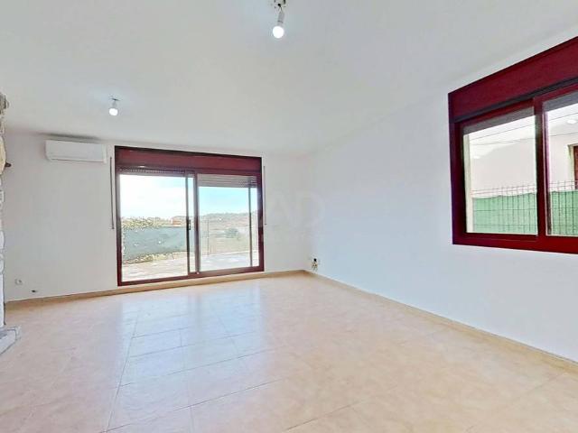 Casa adosada en Venta en Cervià de Les Garrigues