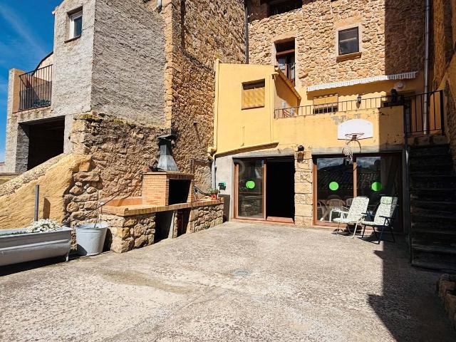 Casa adosada en Venta en Cervià de Les Garrigues