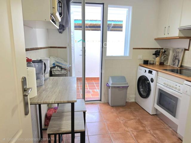 Casa adosada en venta en Chiclana de la Frontera, Novo Sancti Petri. Adosado en venta en Chiclana, zona Urbanización Loma de Sancti Petri. Casas adosadas Chiclana de la.