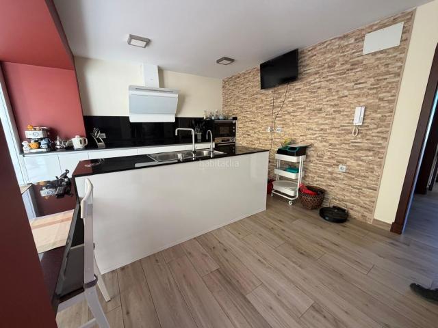 Casa adosada en venta en Chiclana de la Frontera, Núcleo urbano. Casa Unifamiliar de 3 dormitorios y sótano en Fuenteamarga. Casas adosadas Chiclana de la.