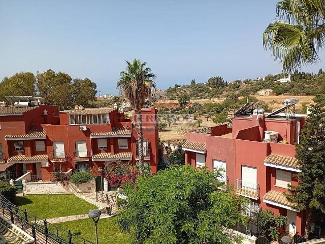 Casa adosada en Venta en Chilches