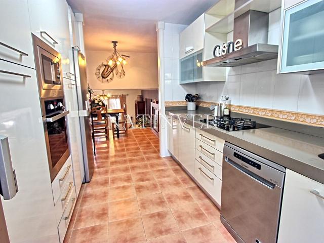 Casa adosada en venta en Chilches. Casas adosadas.