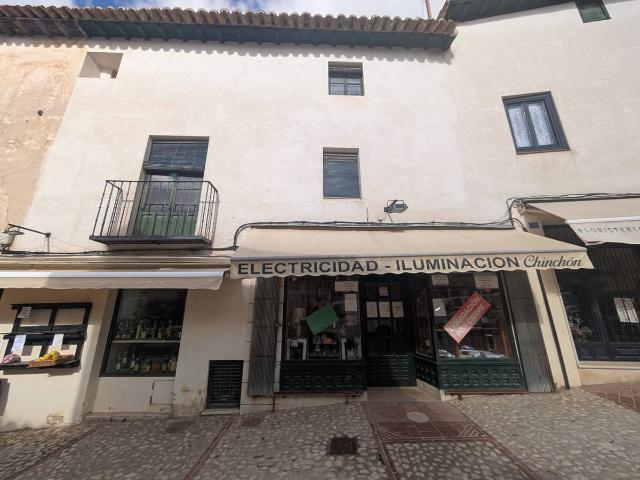 Casa adosada en Venta en Chinchón