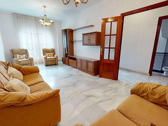 Casa adosada en Venta en Ciudad Jardín Zoco