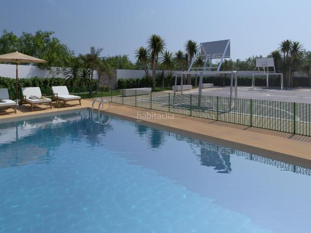 Casa adosada en venta en Ciudad Real, Ciudad Jardín. Chalet adosado en venta en Avenida Puente Retama, 3. Casas adosadas Ciudad.