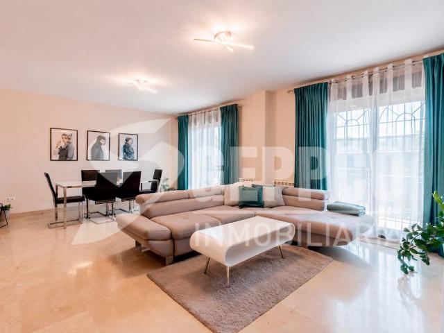 Casa adosada en Venta en Ciudad 10