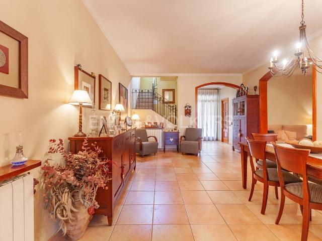 Casa adosada en Venta en Creu Alta
