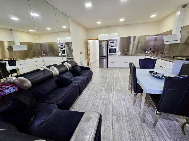 Casa adosada en Venta en Creu de Barberà