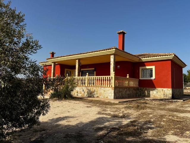Casa en Venta en Crevillent