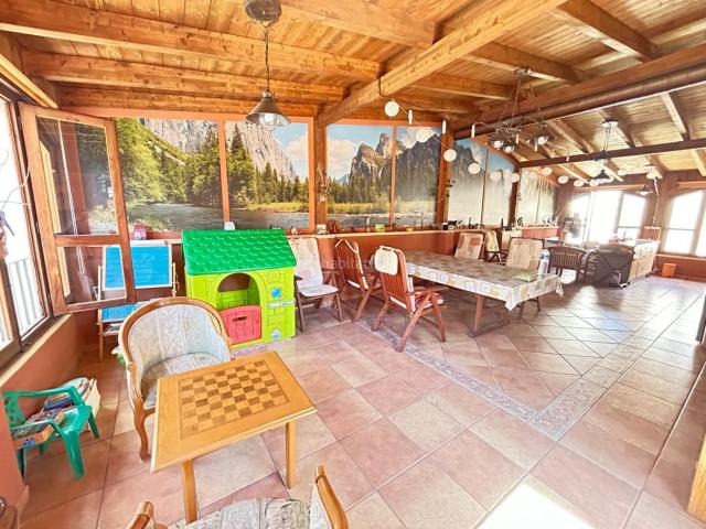 Casa adosada en venta en Crevillente. Casa Adosada en venta en Parque Nuevo, 4 dormitorios. Casas adosadas.