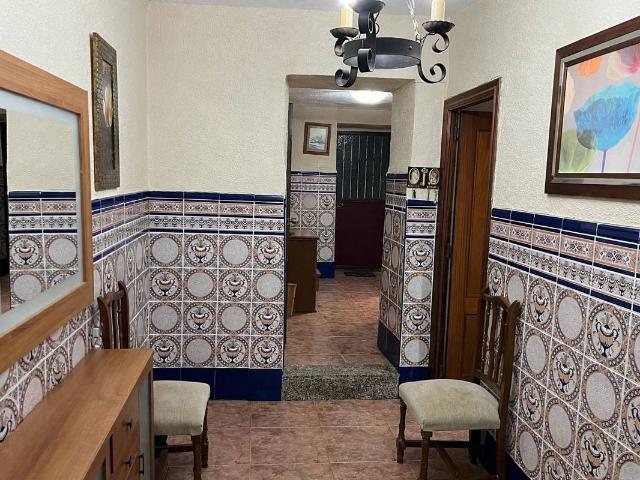 Casa adosada en Venta en Ctra. Circunvalación La Magdalena