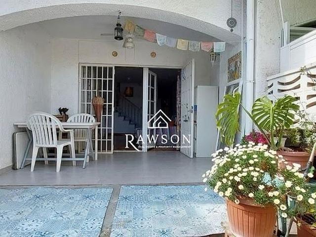 Casa adosada en venta en Cubelles, de 122 m² 3 habitaciones por 288.400