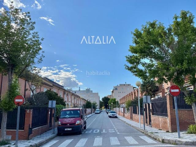 Casa adosada en venta en Cuenca, San Fernando Carretera de Valencia. CHALET ADOSADO EN VENTA EN PARQUESOL, CUENCA. Casas adosadas.