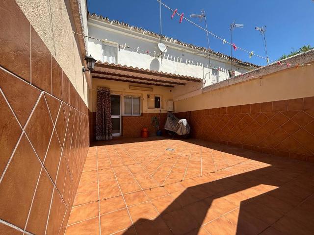 Casa adosada en Venta en Cueva de Menga