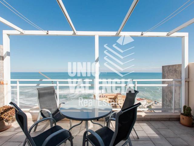 Casa adosada en venta en Cullera, El Faro. Adosado en Venta en El Faro de Cullera. Casas adosadas.