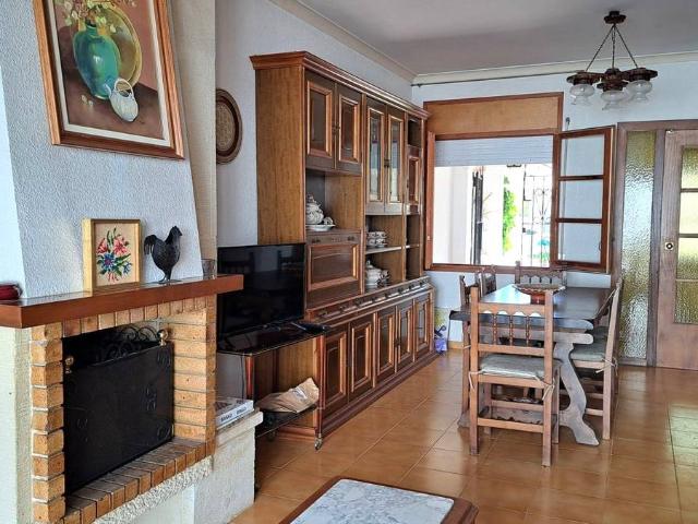 Casa adosada en Venta en Cunit Residencial