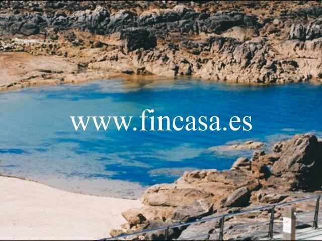Casa adosada en Venta en A Guarda