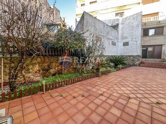Casa adosada en Venta en A Guarda