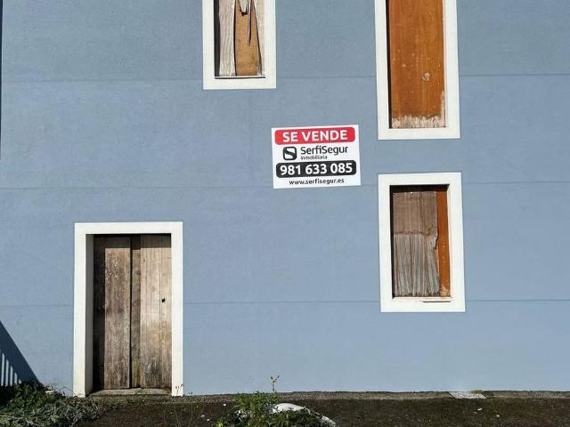 Casa adosada en Venta en A Laracha