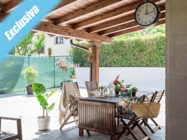 Casa adosada en Venta en Ampuero