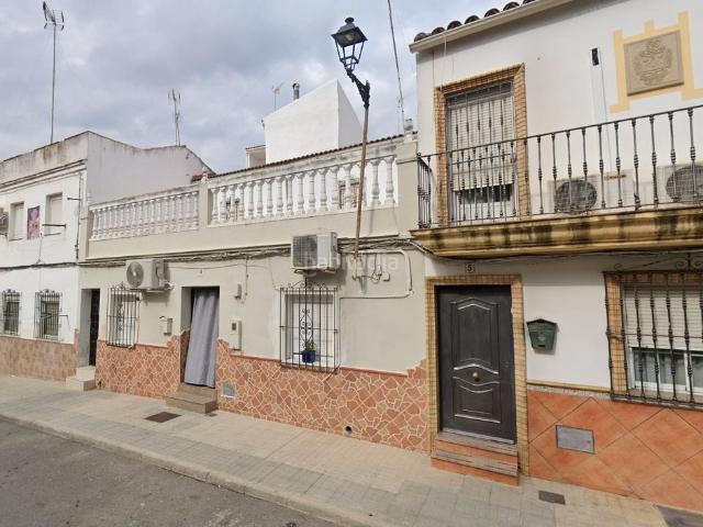 Casa adosada en venta en Andújar. Casas adosadas.