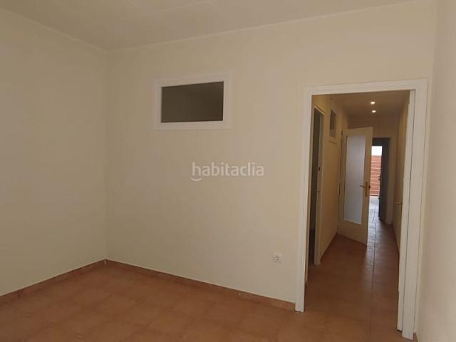 Casa adosada en venta en Anglès. Adosado en venta en Angles, 3 dormitorios. Casas adosadas.