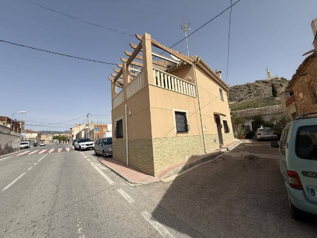 Casa adosada en Venta en Abanilla