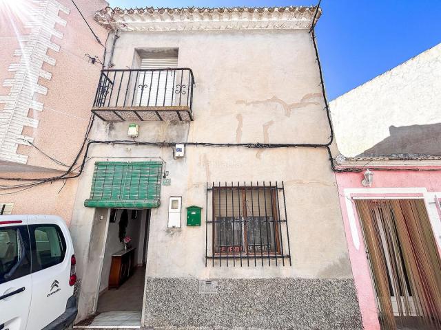 Casa adosada en venta en Abanilla. Casas adosadas.