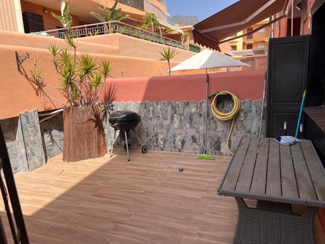 Casa adosada en venta en Adeje, Casco Urbano. ADOSADO EN EL GALEÓN URBANIZACIÓN FRANSAC II Adeje, Tenerife Sur. Casas adosadas.
