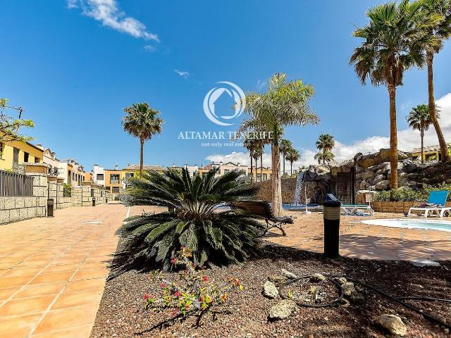 Casa adosada en venta en Adeje, La Caleta. Adosado en La Caleta Confort y Exclusividad en Adeje Park. Casas adosadas.