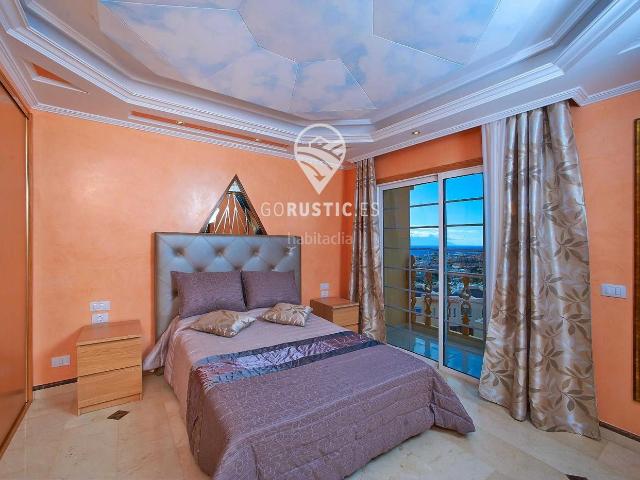 Casa adosada en venta en Adeje, Torviscas Centro y Alto. Casa Adosada en Roque Del Conde I. Casas adosadas.
