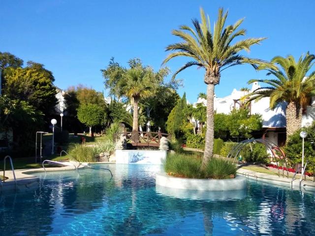 Casa adosada en Venta en Aguadulce Sur
