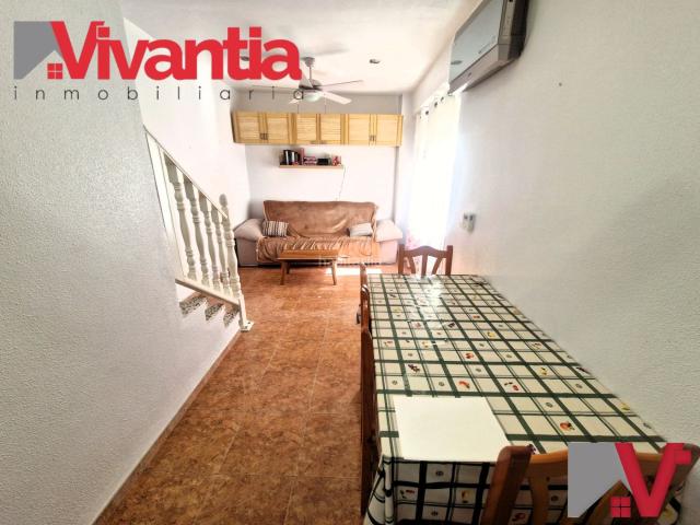 Casa adosada en venta en Águilas, Delicias. Casas adosadas.